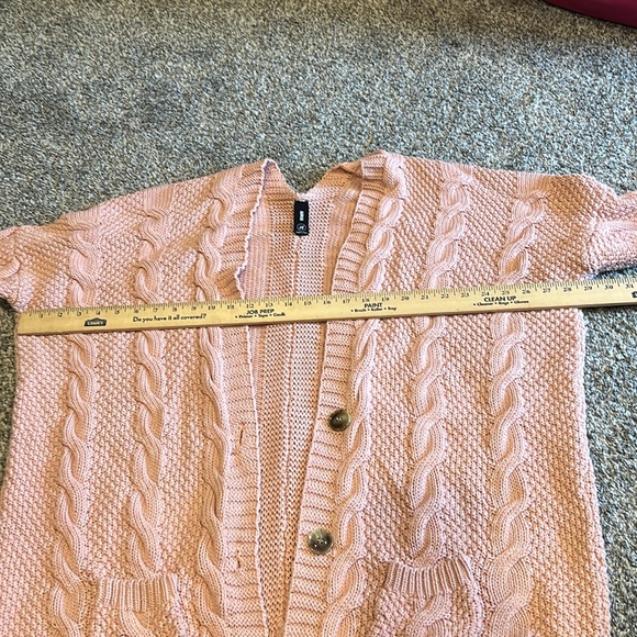 Pink heavy knit cardigan 🪷 - Picture 6 of 8
